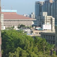 部屋からの景色　台北駅
