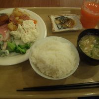 朝食バイキング