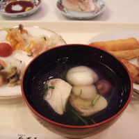 夕食バイキングのお吸い物とその他お料理