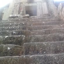 けっこーきつい階段