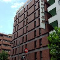 赤いレンガのような外観