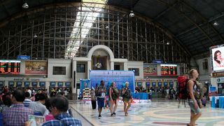 旅はフアランポーンから始まる