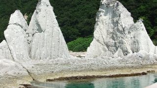 奇岩！仏ヶ浦！。。。心が洗われる美しい海岸、下北半島の西海岸にあります。