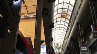 大阪らしい看板屋さん等もあります!!