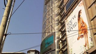 ファッションビルの１つ