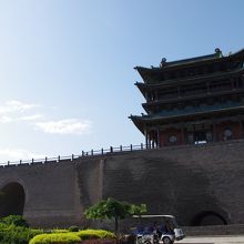 北門、拱極門。ここか南門を選択して登る事可能。