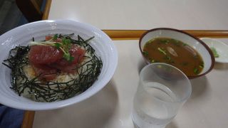 公設市場の大型店