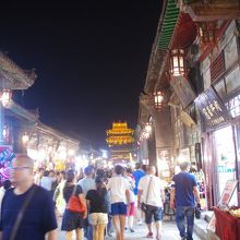 夜の南大街。夜景が奇麗です。