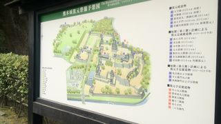 高さ50メートルでどっしり構える日本三名城