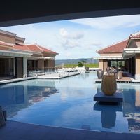 天気が良いと、水盤が綺麗に見えます☆