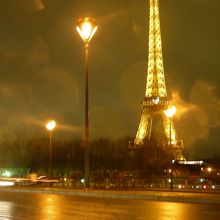 夜間のライトアップ