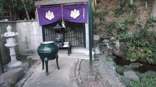 相模の弁財天ならココ！　銭洗いの穴場