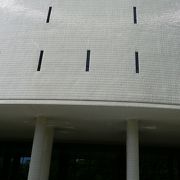 日本初のクラシックコンサート専用ホール、ザ・シンフォニーホール