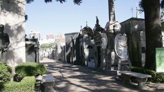 お墓もいろいろ