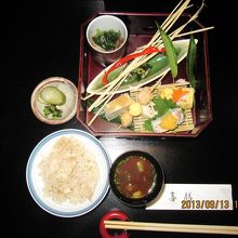 ごはん、お味噌汁などなど