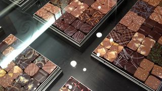 お土産に最適なチョコレート