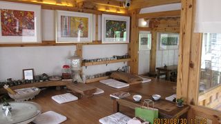 仁寺洞の二階建て韓屋の喫茶でブレイク