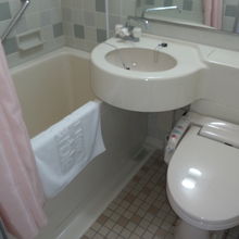 一般的だが浴槽はやや広め