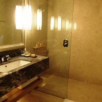 デラックスルームはシャワーのみです