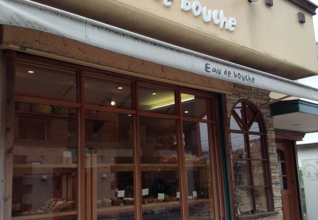 Ｅａｕ ｄｅ Ｂｏｕｃｈｅ  藤崎