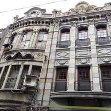 ヨーロッパ的なデザインの建物も。