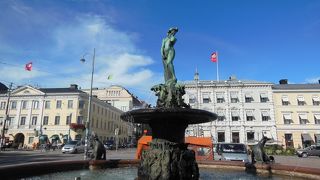 見逃しそうですが