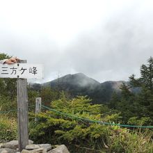 晴れたり曇ったりの日でした。