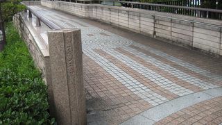 山手と元町をストレートに