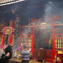 たくさんの神様が並んでいます。