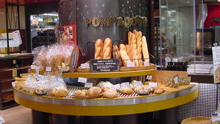 人気のベーカリーです