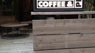 解放的なウッドデッキ！