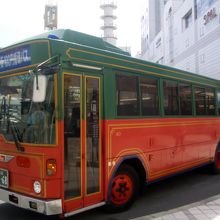 山形駅前を出発