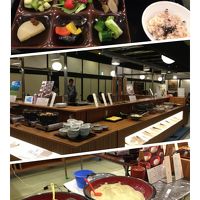 野菜中心の朝食、つきたてのお餅はお雑煮にすることもできます