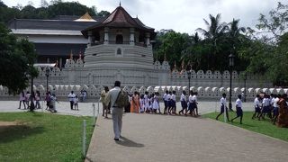 スリランカ仏教の中心地