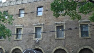 中之島今昔案内～１～　屋上にはゴルフ練習場！