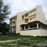 現在、施設の多くは改装中。