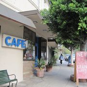 ハリウッドサインの麓にあるカフェ