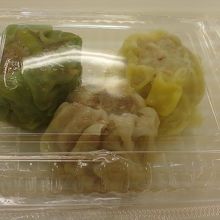 特に緑の枝豆シュウマイ気に入りました。