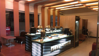 ターミナル２でプライオリティパスが使えるラウンジ情報