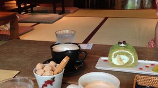 商店街の喫茶店です。レトロな感じがいいですよ