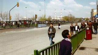 ヨーロッパサイドとの違いを楽しめる。