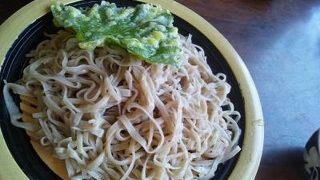 素朴で飾らない蕎麦。洒落てて高値の蕎麦屋より絶対コッチ！！