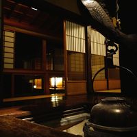 古民家風の食事処