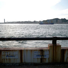 ノーフォーク広場から眺めた関門海峡