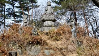裏山の五百羅漢は見応え充分