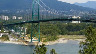 プロスペクトポイント展望台からの景観がよくおすすめです。トイレもあり食事・カフェ休憩もできます。