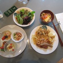 いろいろ何皿も！