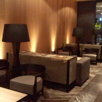 ロビーフロア。無料で珈琲も飲めます。