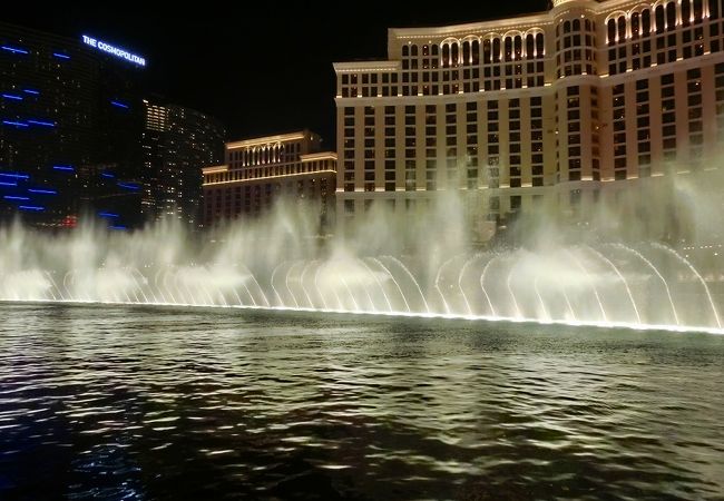 ベラージオの噴水ショー クチコミ アクセス 営業時間 ラスベガス ネバダ州 フォートラベル