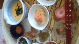 野菜がたくさん食べれるお店です